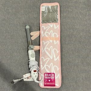 Beach Waver S1 Dual Voltage Rotating Curling Iron in White with Heat Case